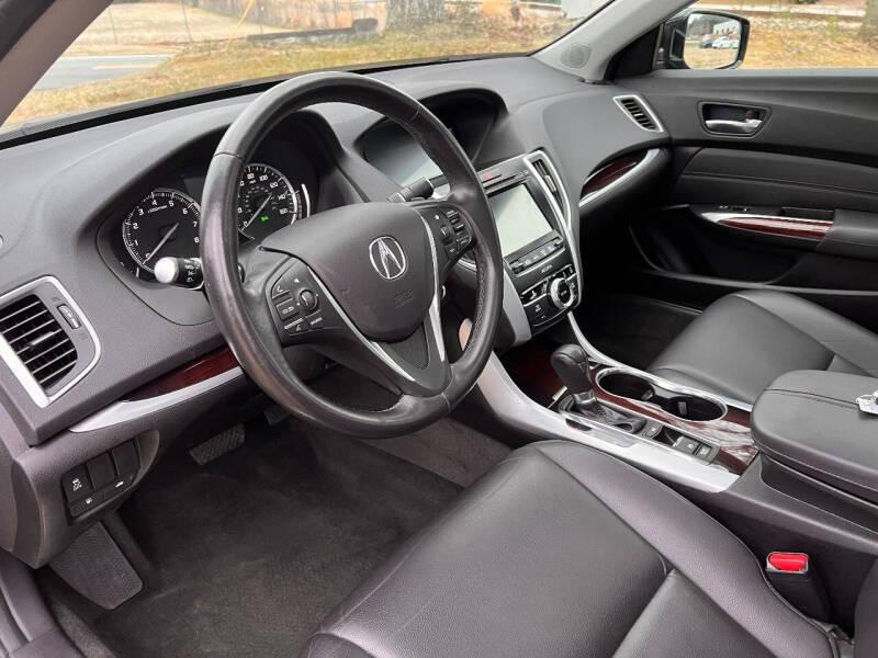 2017 Acura TLX