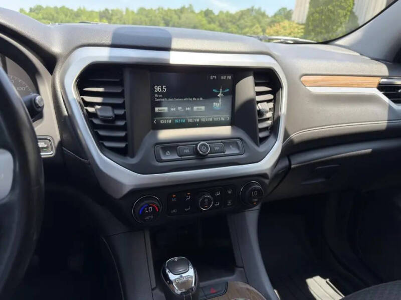 2019 GMC Acadia SLE-1