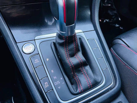 2015 Volkswagen Golf GTI