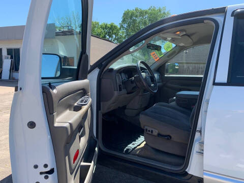 2004 Dodge Ram 3500 SLT