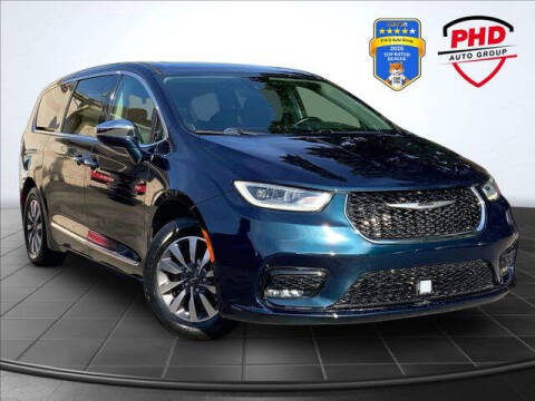 2022 Chrysler Pacifica Hybrid Limited