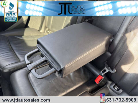 2011 Audi Q5 2.0T quattro Premium Plus