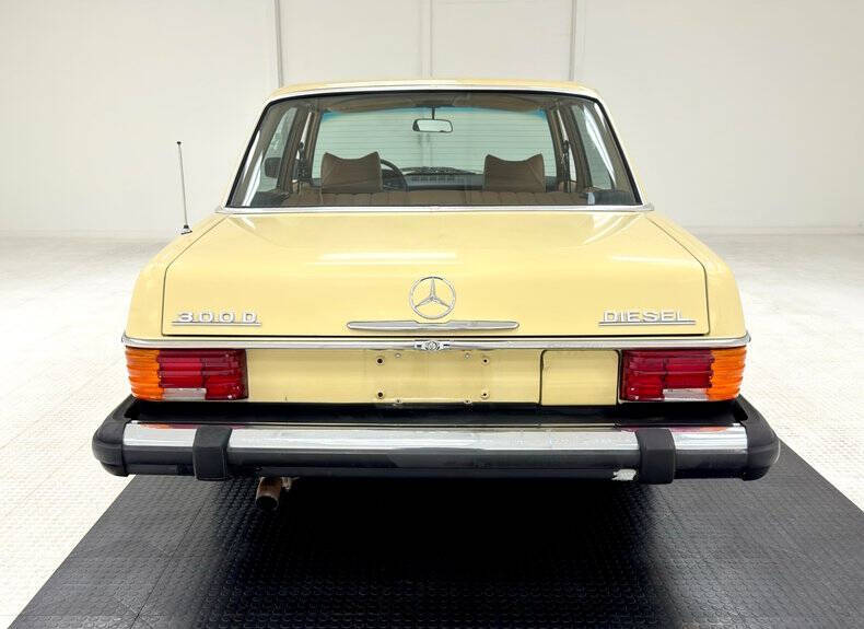 1975 Mercedes-Benz 300-Class