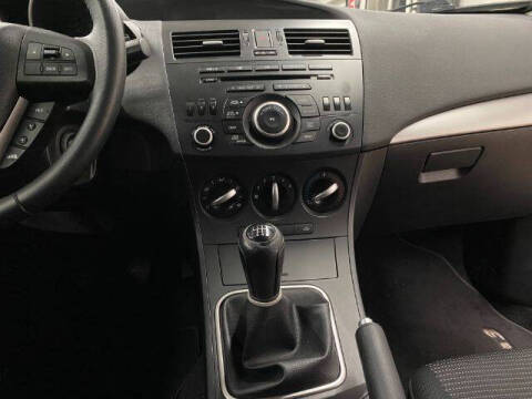2012 Mazda MAZDA3