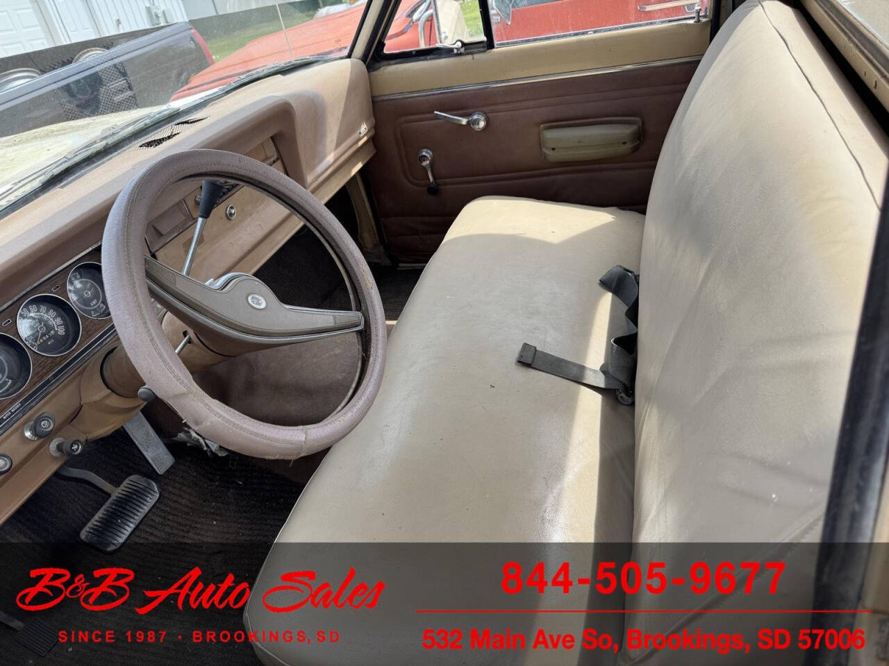 1977 Jeep J-10 9