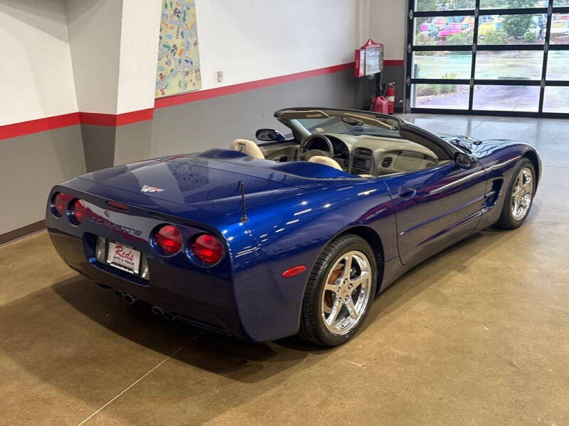 2004 Chevrolet Corvette
