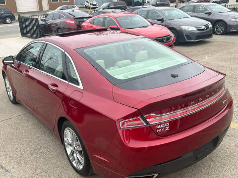 2013 Lincoln MKZ