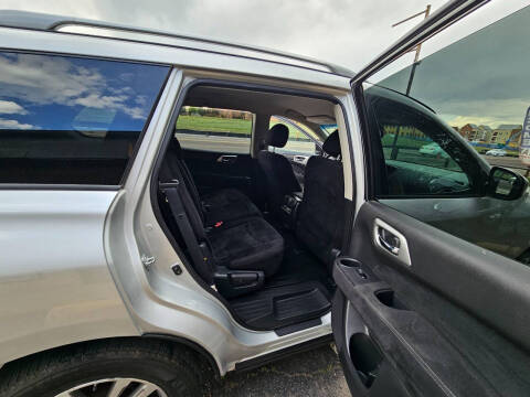 2015 Nissan Pathfinder SV