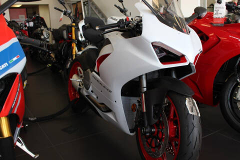 2022 Ducati Panigale V2 for sale at Peninsula Motor Vehicle Group in Oakville NY