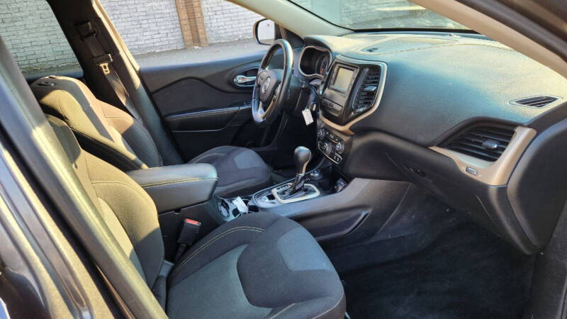 2016 Jeep Cherokee Latitude