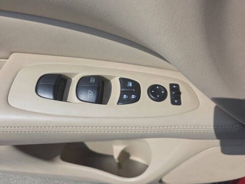 2017 Nissan Pathfinder SL