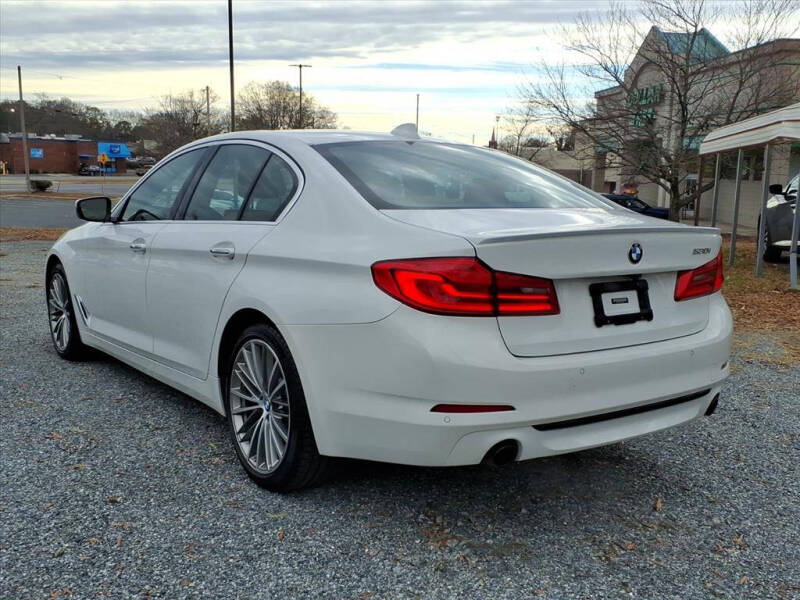 2018 BMW 5 Series 530i