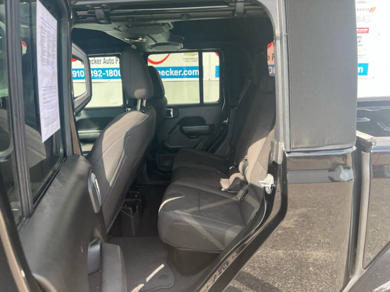 2023 Jeep Gladiator Sport S