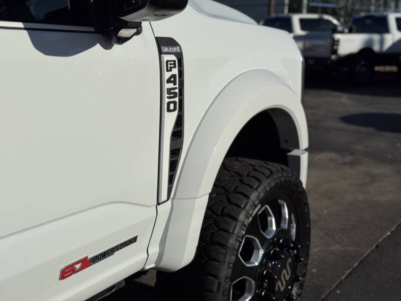 2023 Ford F-450 Super Duty King Ranch