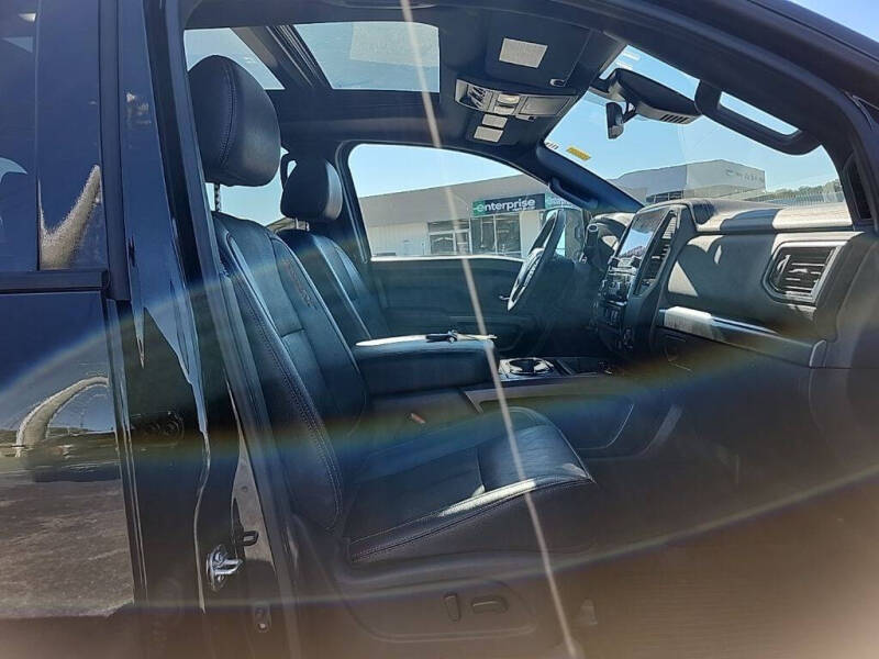 2024 Nissan Titan XD