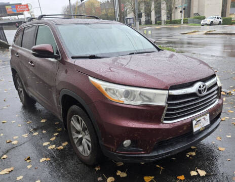 2014 Toyota Highlander LE Plus