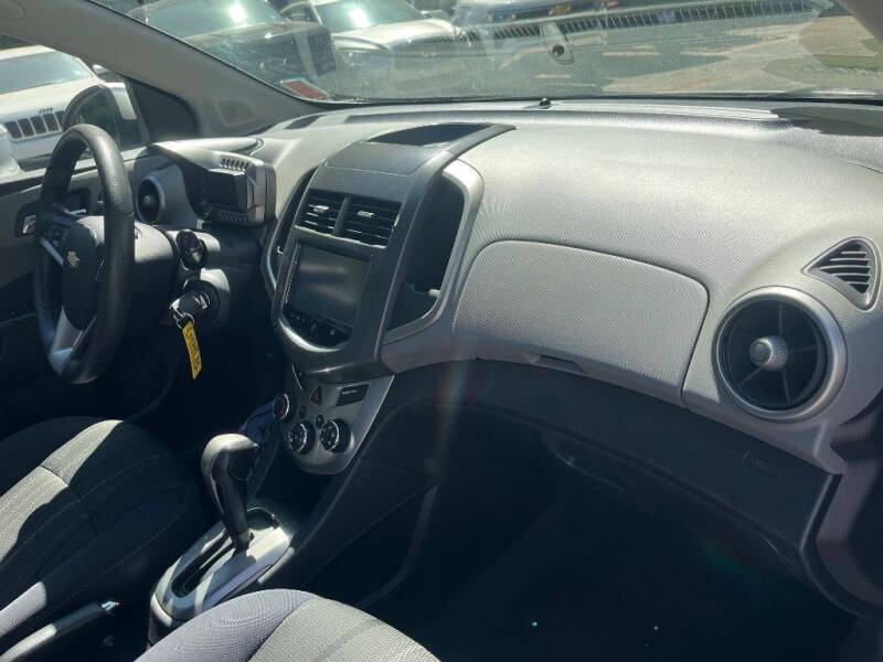 2014 Chevrolet Sonic LT Auto