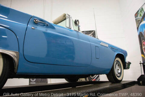 1957 Ford Thunderbird