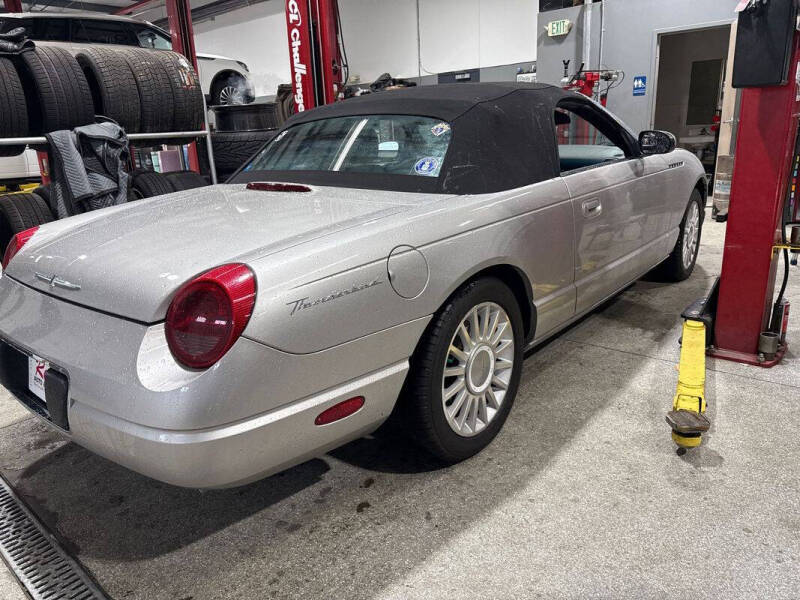 2004 Ford Thunderbird Deluxe