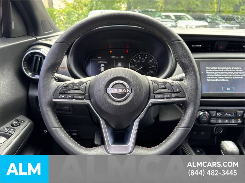 2024 Nissan Kicks SR