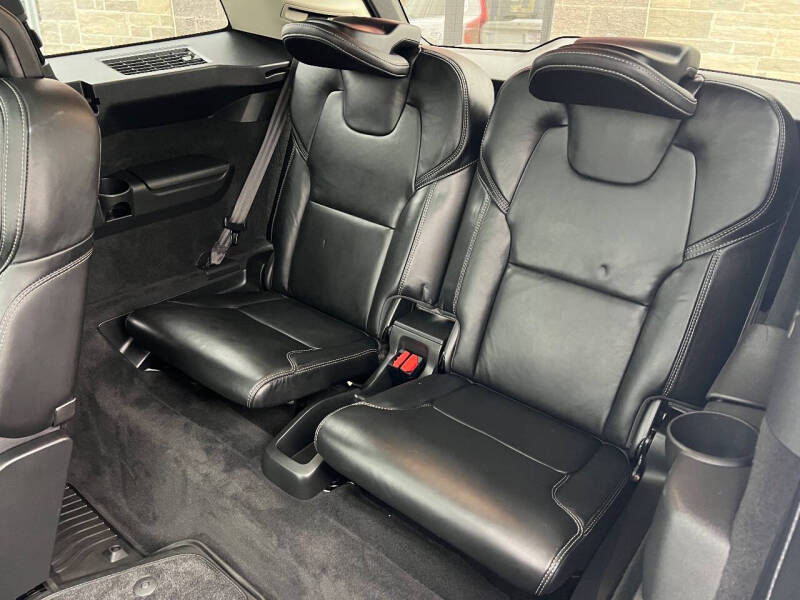 2021 Volvo XC90 T6 Inscription 6-Passenger