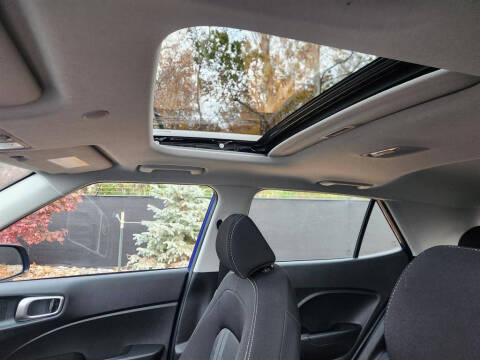 2024 Hyundai Venue SEL