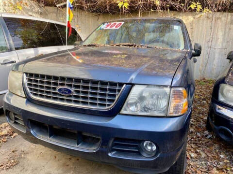 2004 Ford Explorer XLT