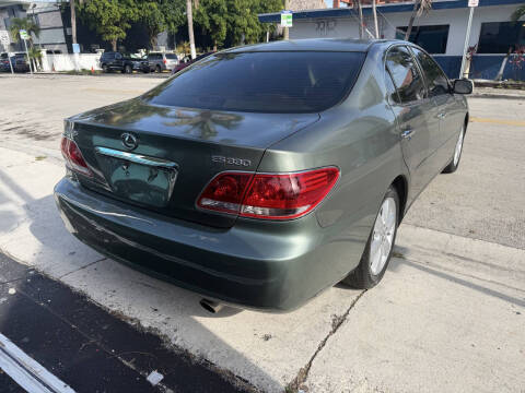 2005 Lexus ES 330