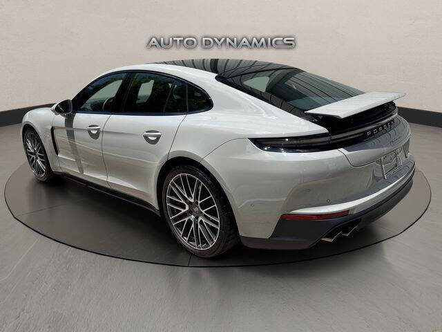 2026 Porsche Panamera