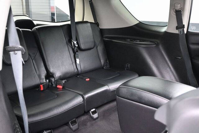 2021 Infiniti QX80 Luxe