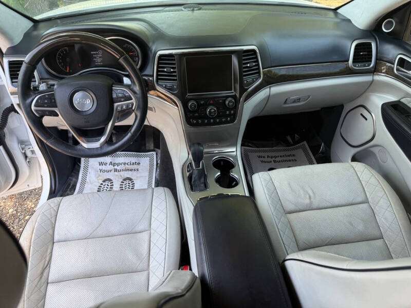 2017 Jeep Grand Cherokee Summit