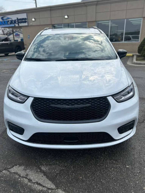 2025 Chrysler Pacifica Limited