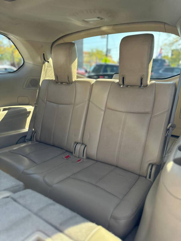 2013 Nissan Pathfinder Platinum