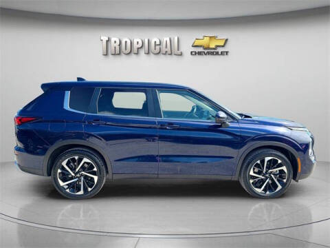 2024 Mitsubishi Outlander SE