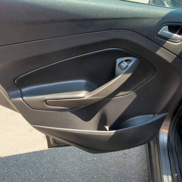 2013 Ford C-MAX Hybrid SE