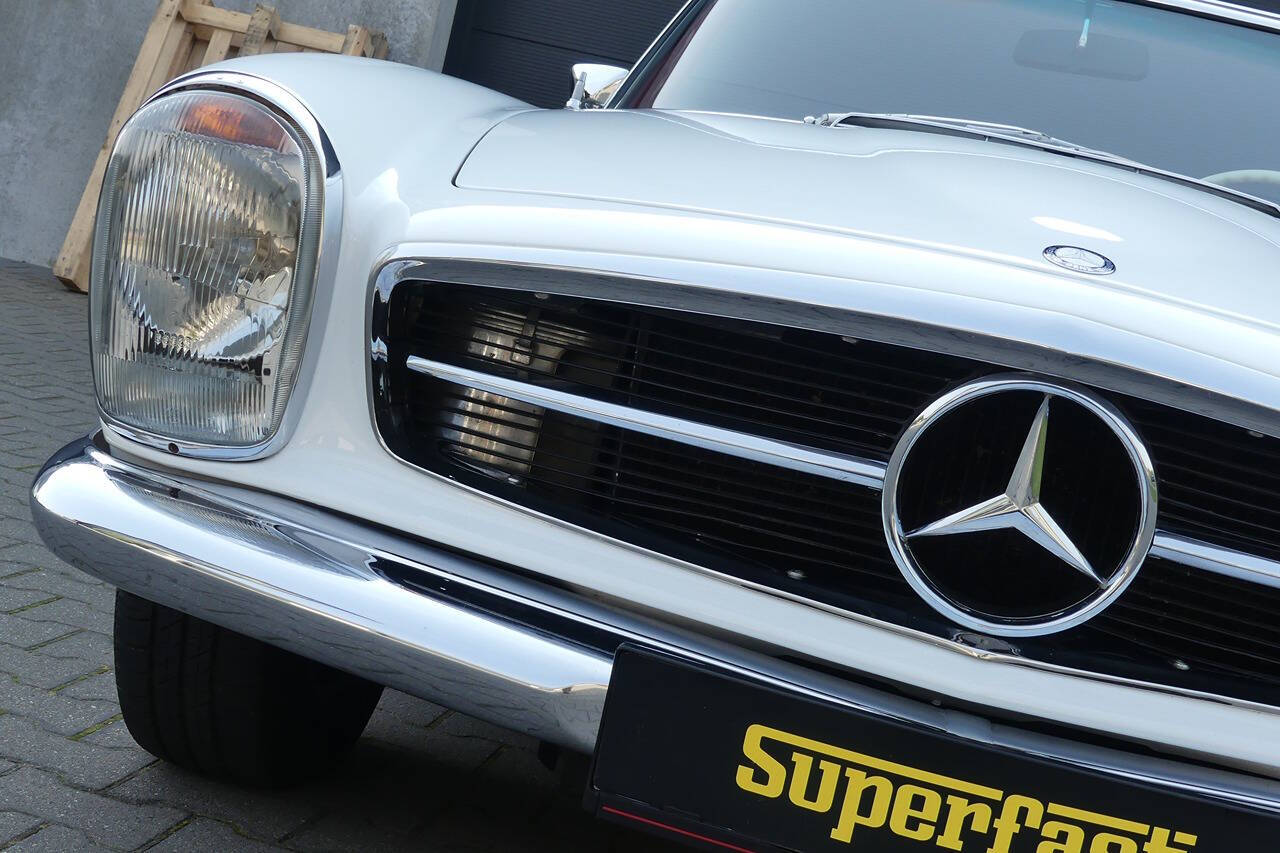 1968 Mercedes-Benz 280SL for sale at Flemingstoke in Costa Mesa, CA