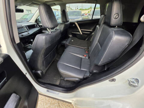 2017 Toyota RAV4 Platinum