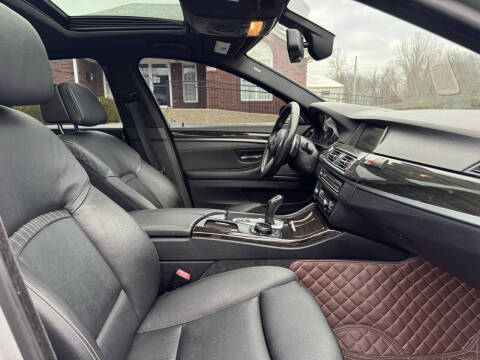 2014 BMW 5 Series 550i