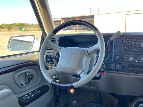 2000 Cadillac Escalade