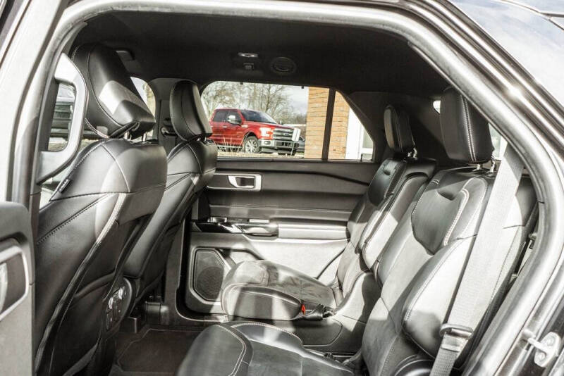 2022 Ford Explorer ST