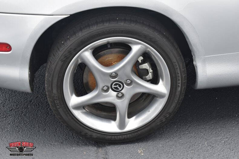 2002 Mazda MX-5 Miata