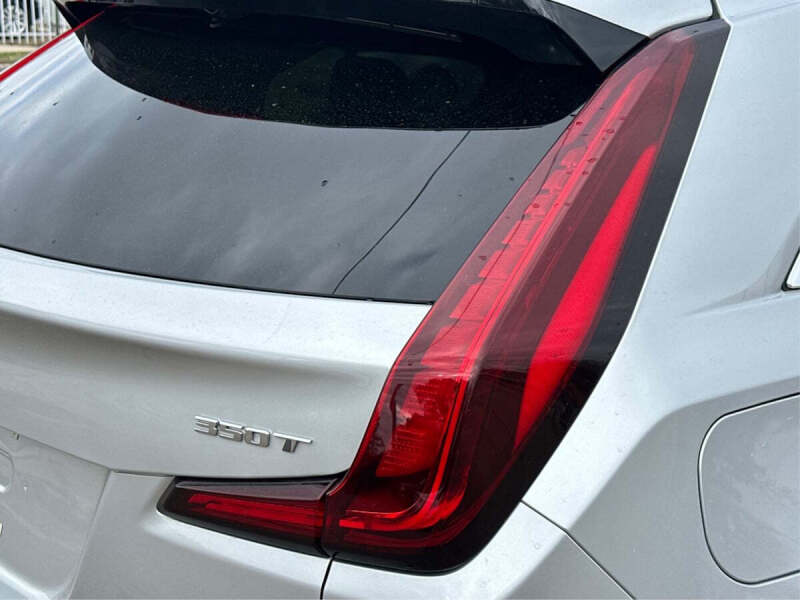 2020 Cadillac XT4 Premium Luxury