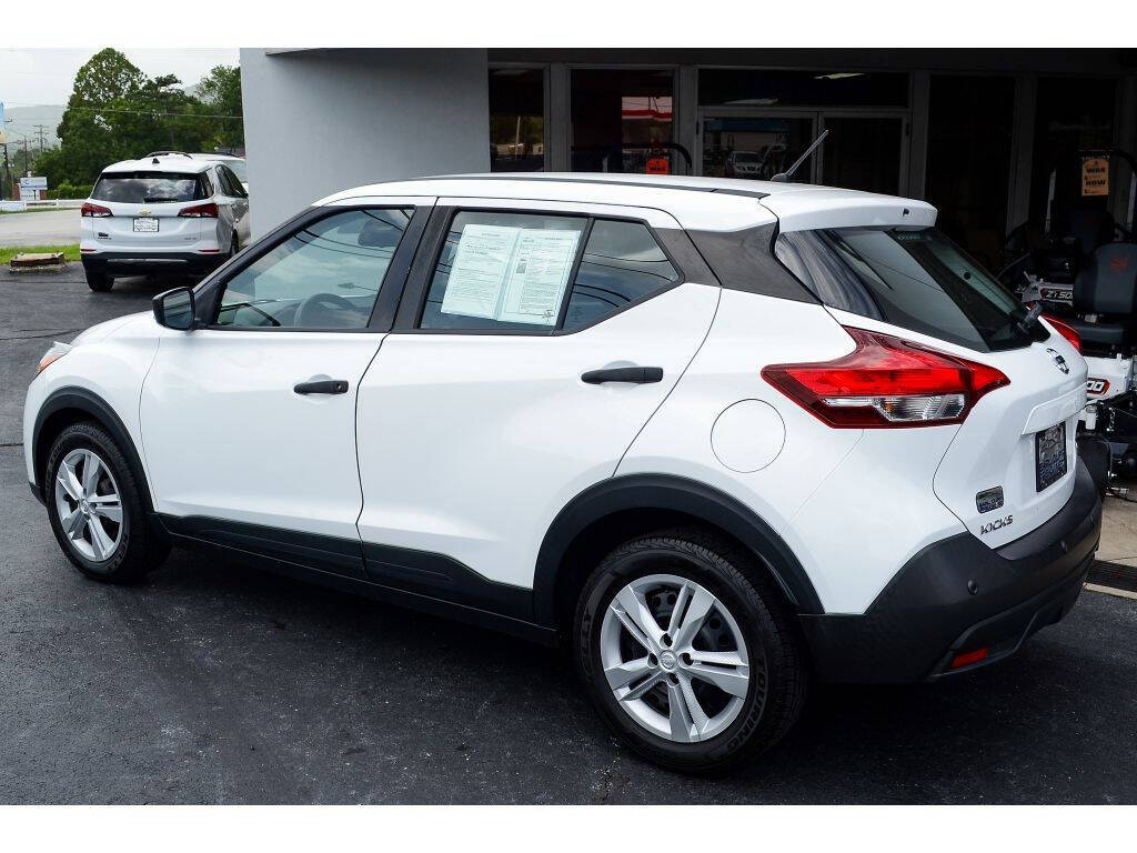 2020 Nissan Kicks for sale at EARL DUFF PRE-OWNED CENTER in Harriman, TN