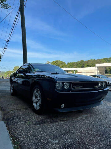 2010 Dodge Challenger for sale at Knox Bridge Hwy Auto Sales in Canton GA