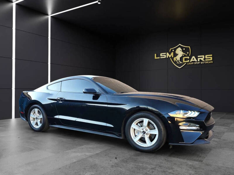 2022 Ford Mustang EcoBoost