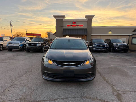 2019 Chrysler Pacifica LX