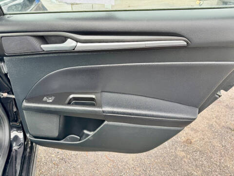 2017 Ford Fusion Titanium