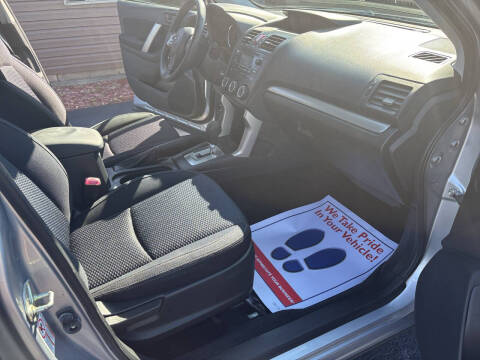 2015 Subaru Forester 2.5i