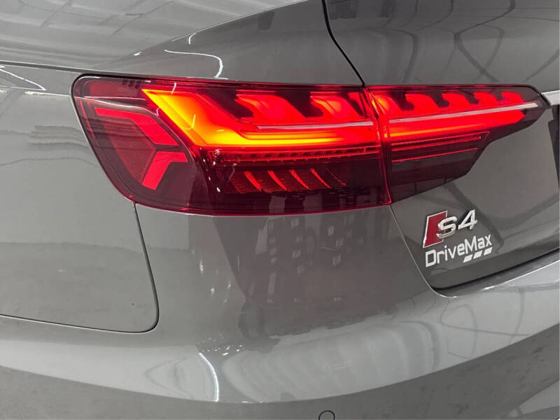 2021 Audi S4 3.0T quattro Premium Plus