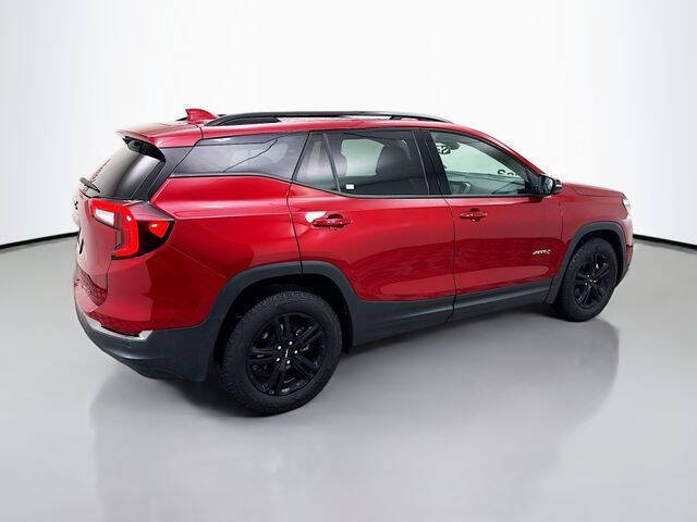 2024 GMC Terrain AT4